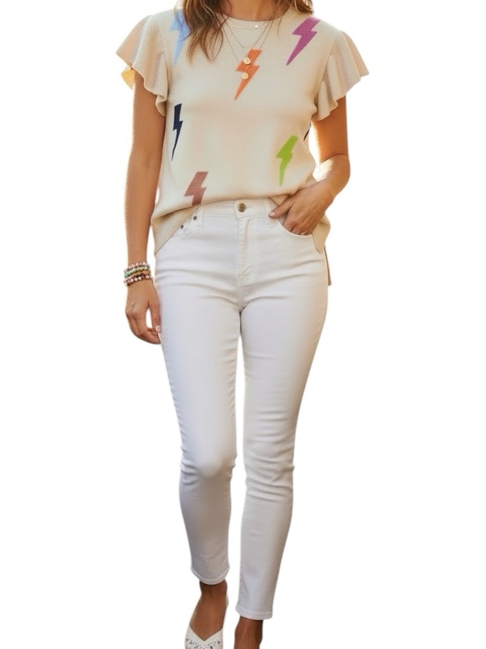 THML Cream Colorful
Lightning Bolt Ruffle
Sleeve Sweater Top Size M